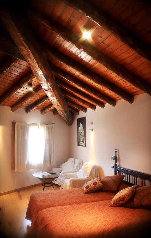 Hotel Can Borrell Meranges Εξωτερικό φωτογραφία