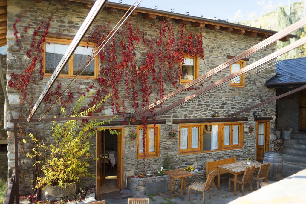 Hotel Can Borrell Meranges Εξωτερικό φωτογραφία