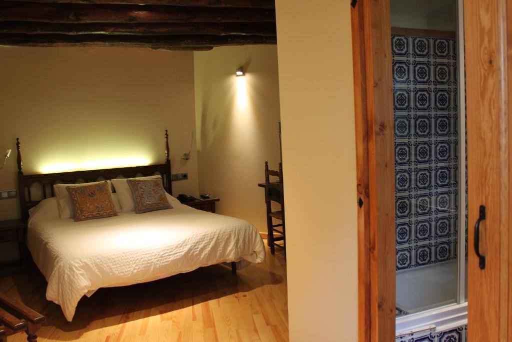 Hotel Can Borrell Meranges Δωμάτιο φωτογραφία